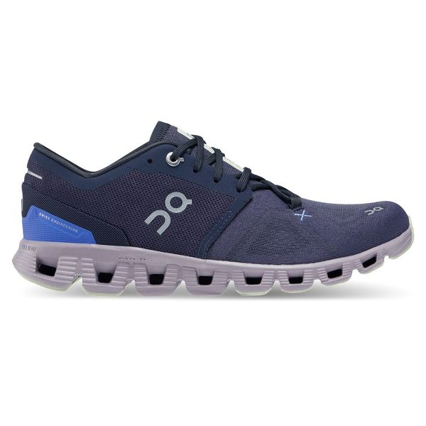 On WOMEN'S CLOUD X 3 Midnight | Heron